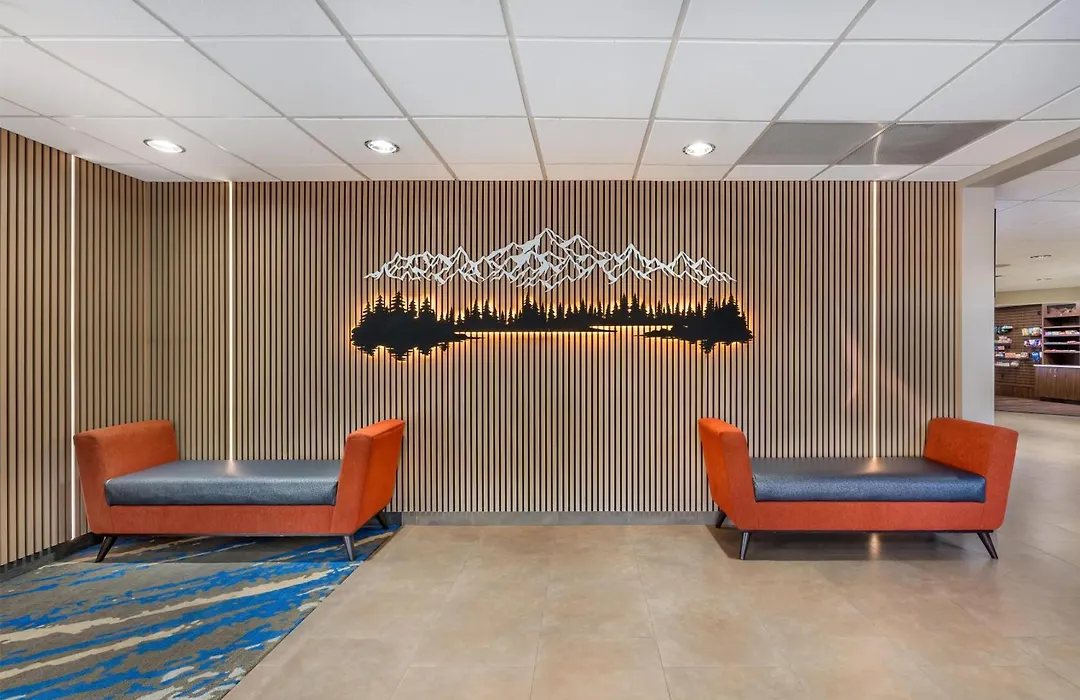 Best Western Plus Portland Airport Hotel & Suites-1